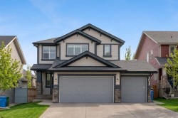 151 Stonemere Green Chestermere, AB T1X 0S2