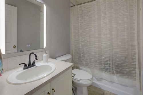 9982 Hidden Valley Drive Nw, Calgary, AB 