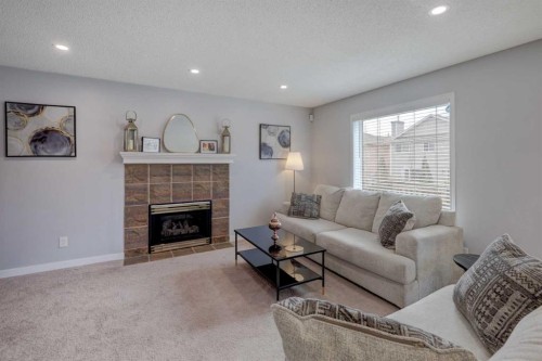 9982 Hidden Valley Drive Nw, Calgary, AB 