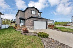 1204 1 Street NESundre, AB T0M 1X0
