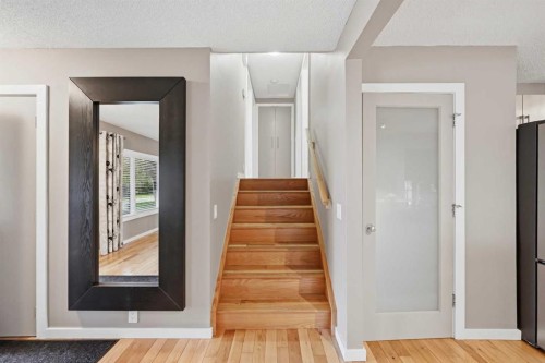 156 Templeview Place Ne, Calgary, AB - Indoor Photo Showing Other Room