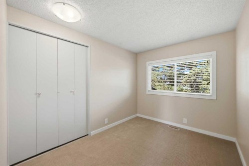 156 Templeview Place Ne, Calgary, AB - Indoor Photo Showing Other Room