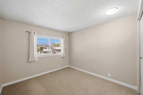 156 Templeview Place Ne, Calgary, AB - Indoor Photo Showing Other Room