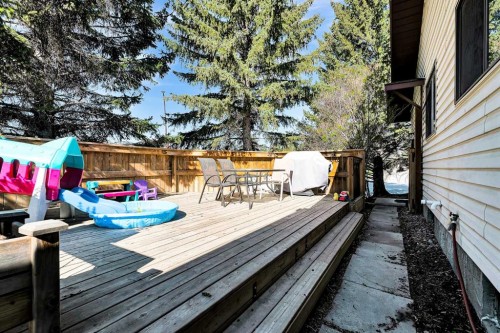 138 Dalhousie Road Nw, Calgary, AB - Outdoor With Deck Patio Veranda