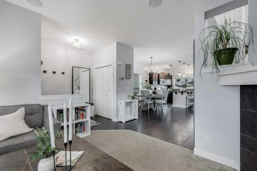 1065 Kingston Crescent Se, Airdrie, AB - Indoor