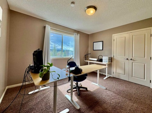 8 Sunset Square, Cochrane, AB - Indoor Photo Showing Office