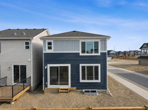 571 Buffaloberry Manor Se, Calgary, AB - Outdoor