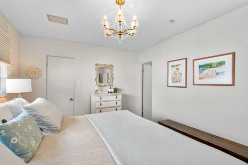 10220 Maple Grove Place Se, Calgary, AB - Indoor Photo Showing Bedroom