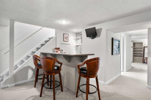 10220 Maple Grove Place Se, Calgary, AB - Indoor Photo Showing Other Room