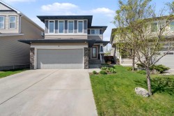 183 Reunion Grove NWAirdrie, AB T4B 0Z3