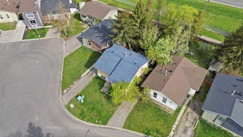 855 Whitehill Way Ne, Calgary, AB - Outdoor With View