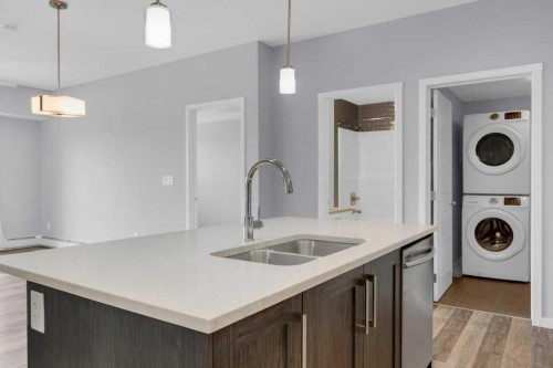 323-4150 Seton Drive Se, Calgary, AB - Indoor