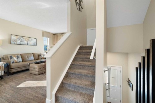 263 Mahogany Way Se, Calgary, AB 
