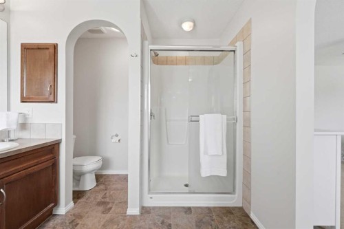 142 Bridlerange Place Sw, Calgary, AB 