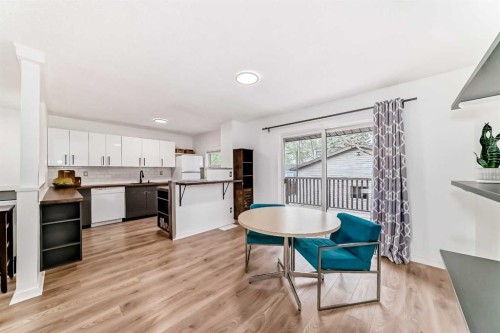 3240 Dovercliffe Road Se, Calgary, AB - Indoor