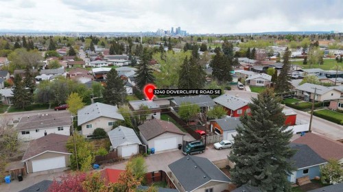3240 Dovercliffe Road Se, Calgary, AB - Outdoor With View