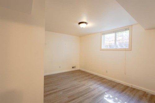 2110 26 Avenue Sw, Calgary, AB 