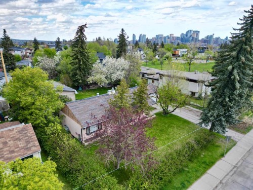 2110 26 Avenue Sw, Calgary, AB 