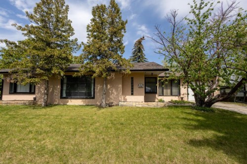 2110 26 Avenue Sw, Calgary, AB 