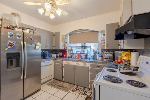 2110 26 Avenue Sw, Calgary, AB 