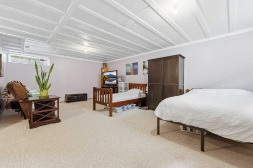 46 Somerside Place Sw, Calgary, AB - Indoor