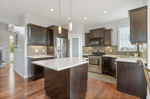 597 Muirfield Crescent, Lyalta, AB 