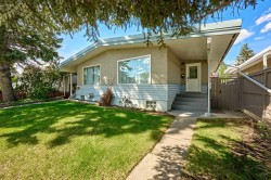 812A 69 Avenue SW Calgary, AB T2V 0P3