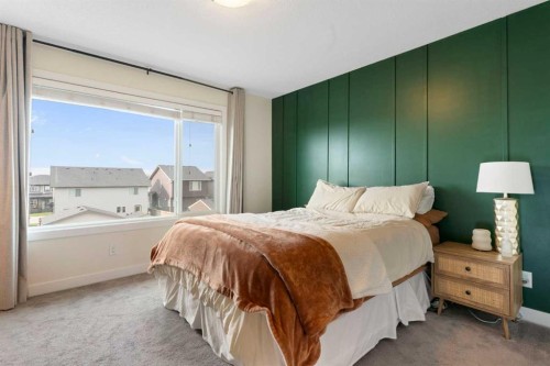 193 River Heights Drive, Cochrane, AB - Indoor Photo Showing Bedroom