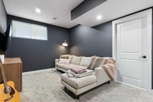 193 River Heights Drive, Cochrane, AB - Indoor