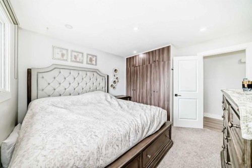 12 Rundleson Way Ne, Calgary, AB - Indoor Photo Showing Bedroom