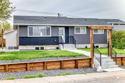 12 Rundleson Way Ne, Calgary, AB - Outdoor