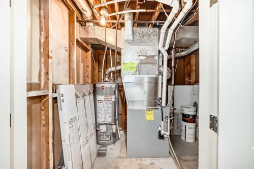 12 Rundleson Way Ne, Calgary, AB - Indoor Photo Showing Basement