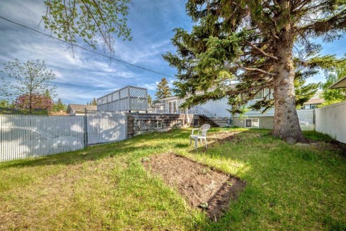 5051 Vantage Crescent Nw, Calgary, AB - Outdoor