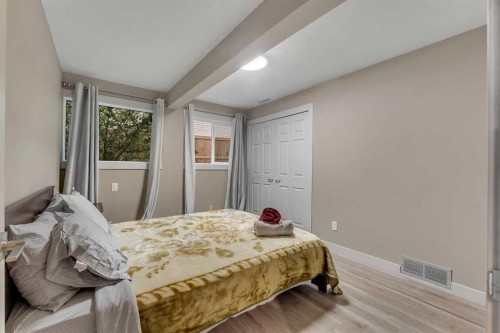 760 West Chestermere Drive, Chestermere, AB - Indoor Photo Showing Bedroom