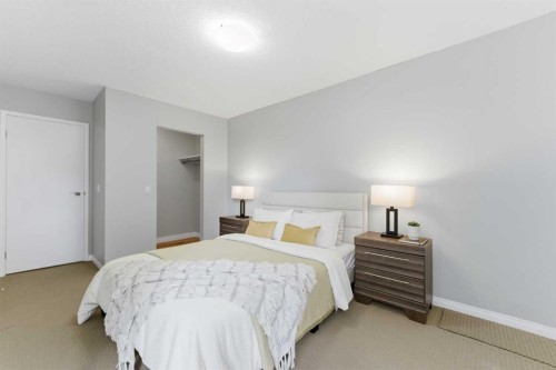 4-106 Grier Terrace Ne, Calgary, AB - Indoor Photo Showing Bedroom