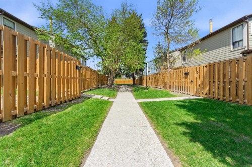 4-106 Grier Terrace Ne, Calgary, AB - Outdoor