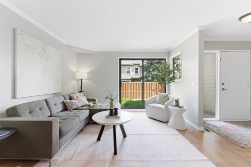 4-106 Grier Terrace Ne, Calgary, AB - Indoor Photo Showing Living Room