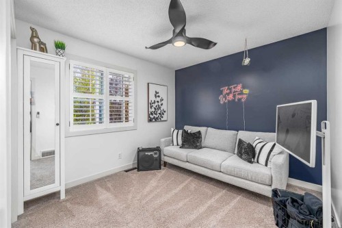 77 Everbrook Drive Sw, Calgary, AB - Indoor