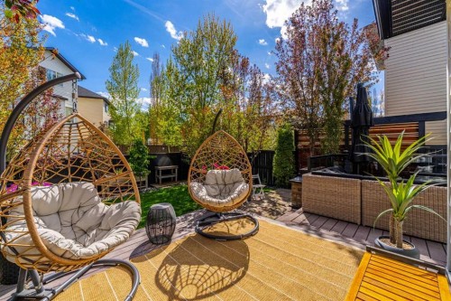 77 Everbrook Drive Sw, Calgary, AB - Outdoor