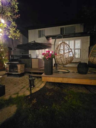77 Everbrook Drive Sw, Calgary, AB - Outdoor