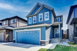 14 Evansfield Green NW Calgary, AB T3P 1J9