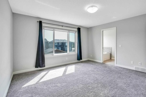 14 Evansfield Green Nw, Calgary, AB - Indoor