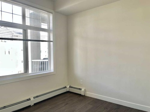 302-100 Auburn Meadows Common Se, Calgary, AB - Indoor Photo Showing Other Room