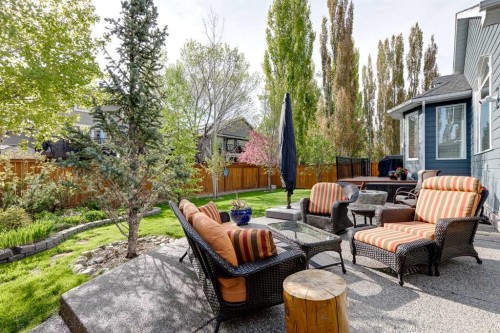89 Douglasdale Crescent Se, Calgary, AB - Outdoor With Deck Patio Veranda