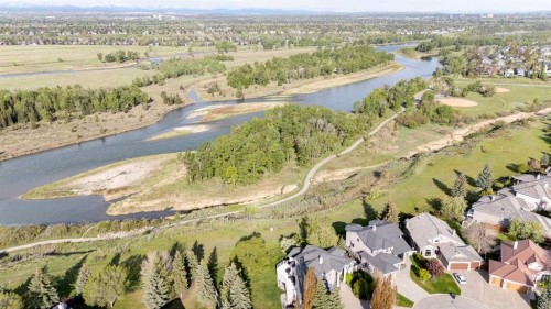 89 Douglasdale Crescent Se, Calgary, AB - Outdoor With View