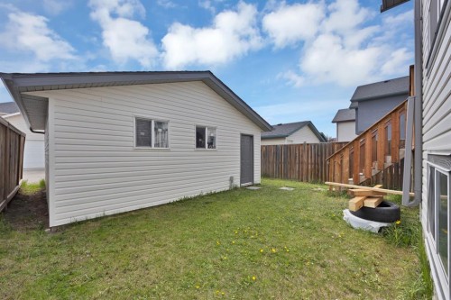 288 Saddlemead Road Ne, Calgary, AB - Outdoor With Exterior