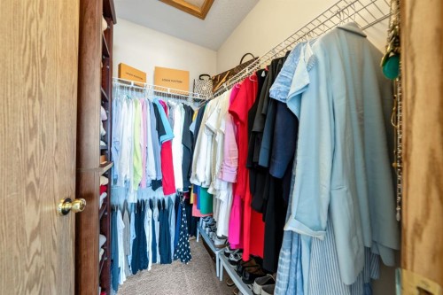 142 Coventry View Ne, Calgary, AB - Indoor With Storage