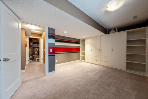 142 Coventry View Ne, Calgary, AB - Indoor Photo Showing Other Room