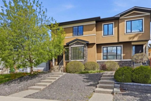 314 30 Avenue Ne, Calgary, AB - Outdoor With Facade