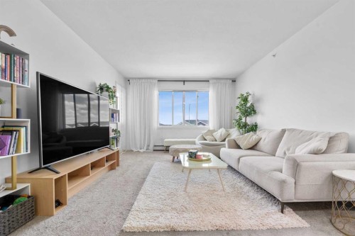 3402-181 Skyview Ranch Manor Ne, Calgary, AB - Indoor Photo Showing Living Room